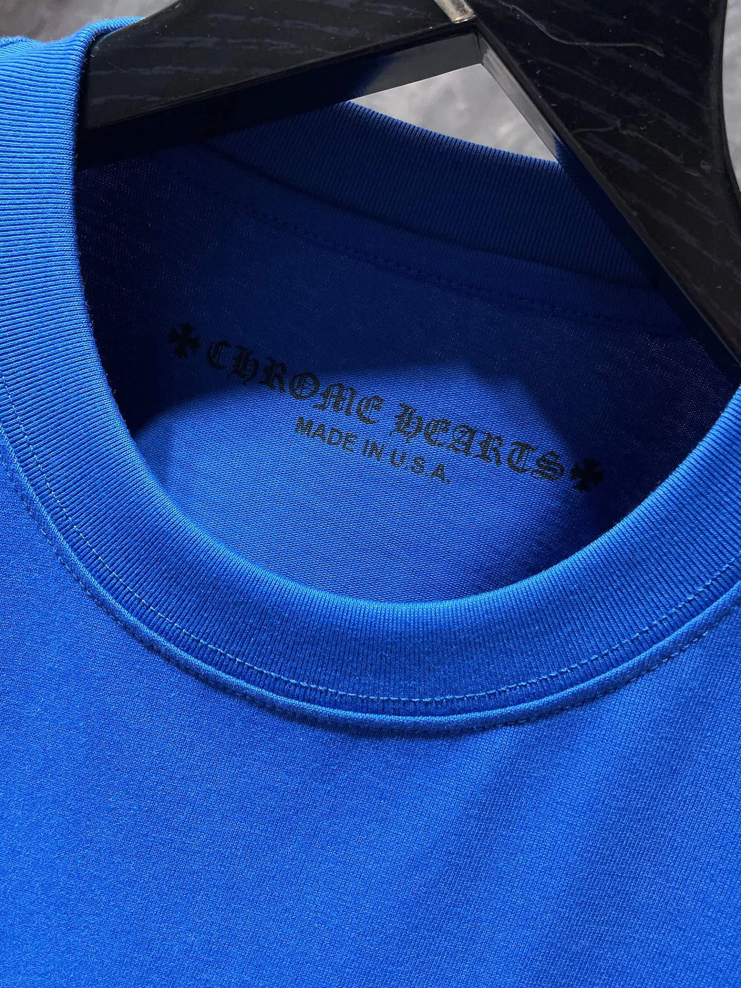 P130 ✨New arrival✨ Chrome Hearts 25ss, the same style as the stars! ! High gram weight, environmentally friendly and high-quality top-quality fabrics. Dopamine blue and pink scroll short sleeves. Counter synchronization. Re-engraved version 1:1. Recommended color: customized blue. Customized pink. Size: S, M, L, XL.